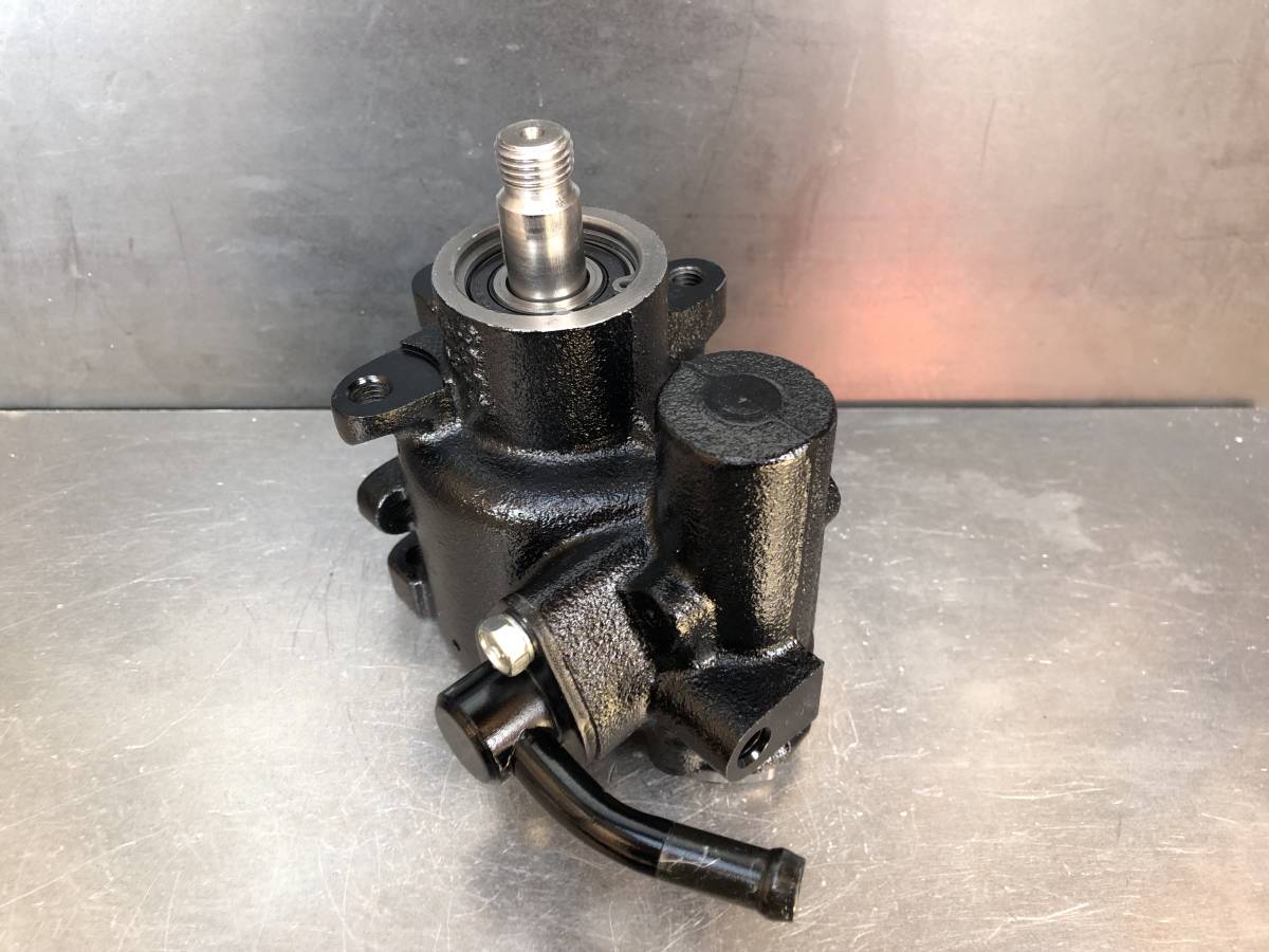 No-M2023-14 「日産　スカイライン (DR30) パワステポンプ」