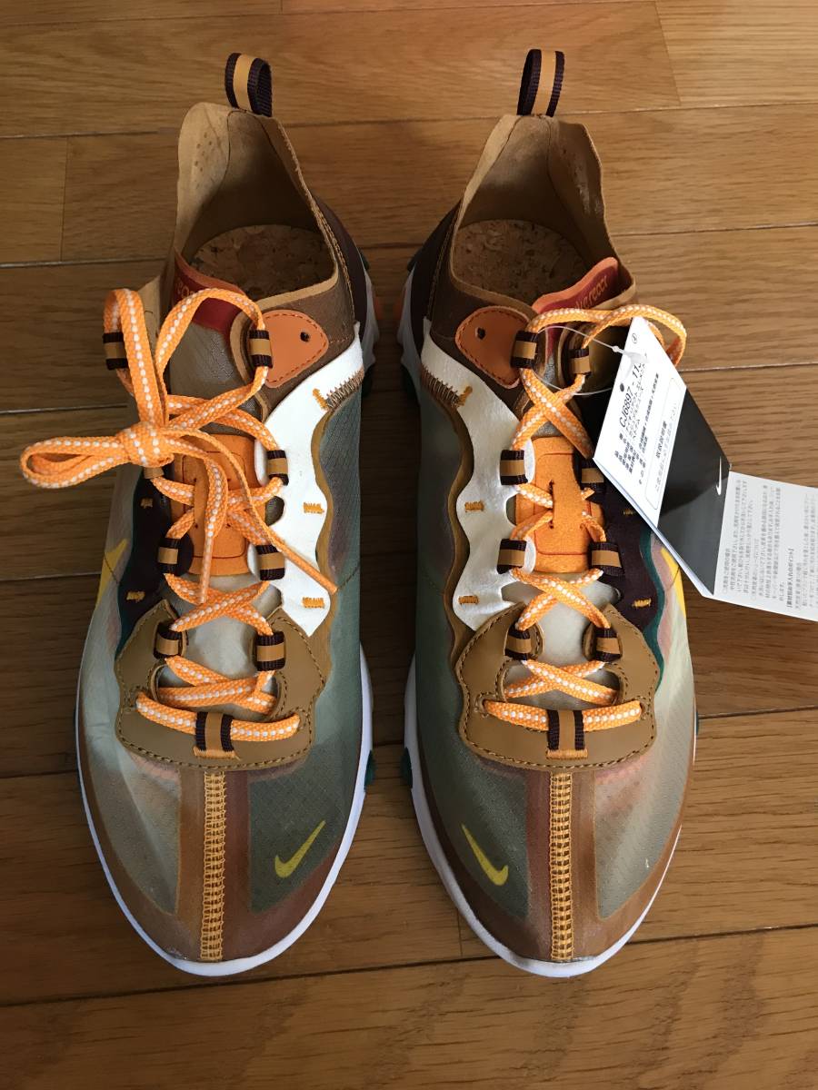 未使用NIKE REACT ELEMENT 87