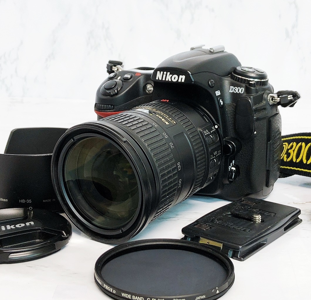 ニコン D300 デジタル一眼レフカメラ フィルター レンズフード付（DX