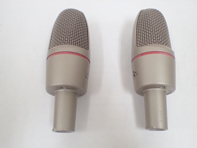 AKG コンデンサーマイク C3000B ショックマウントホルダー H-100
