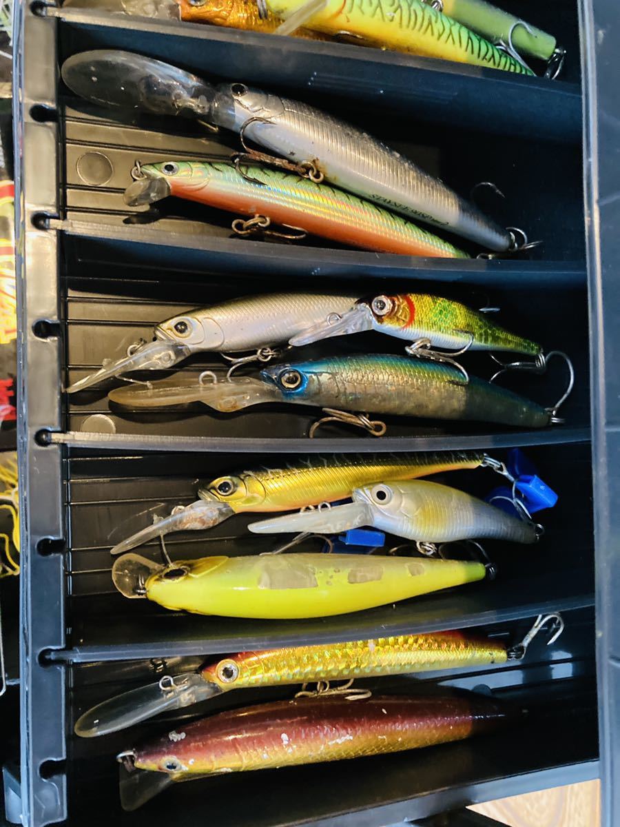 バス釣り引退セット　タイニークラッシュ他 バス釣り引退ルアーセット 90個以上 タイニークラッシュ付き バス釣り