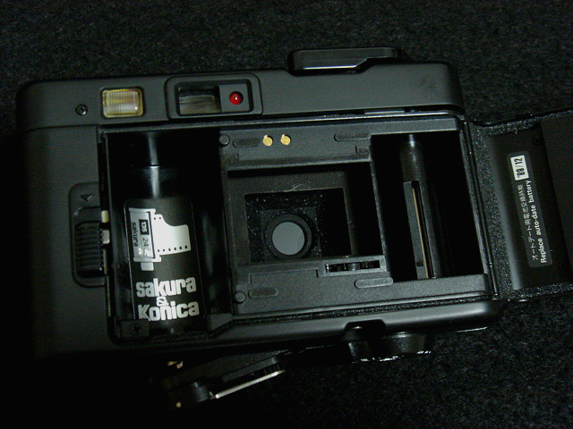 754076 美品 試写済 付属品多数 コニカ C35 EFJ 黒 konica c35efj