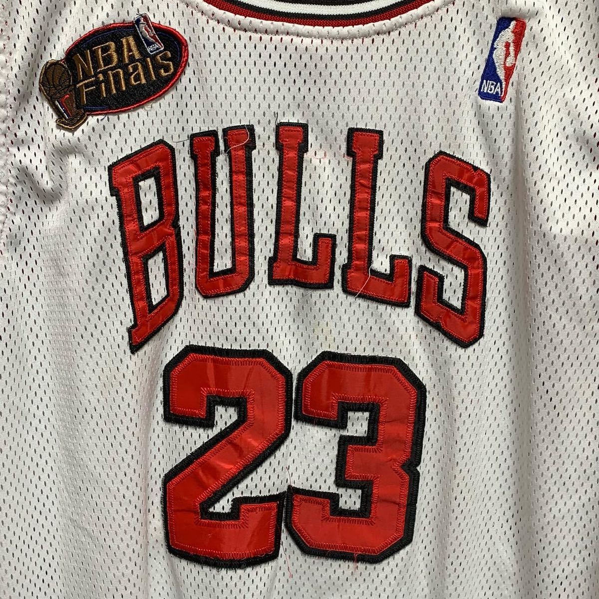 NIKE ナイキ Chicago Bulls シカゴブルズ ブルズ ジョーダン マイケル