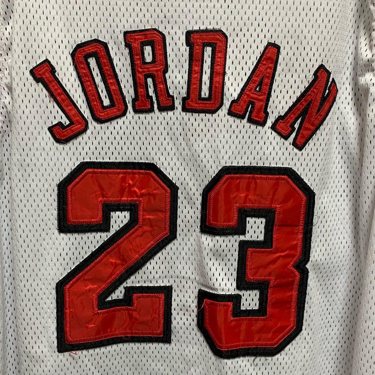 NIKE ナイキ Chicago Bulls シカゴブルズ ブルズ ジョーダン マイケル 