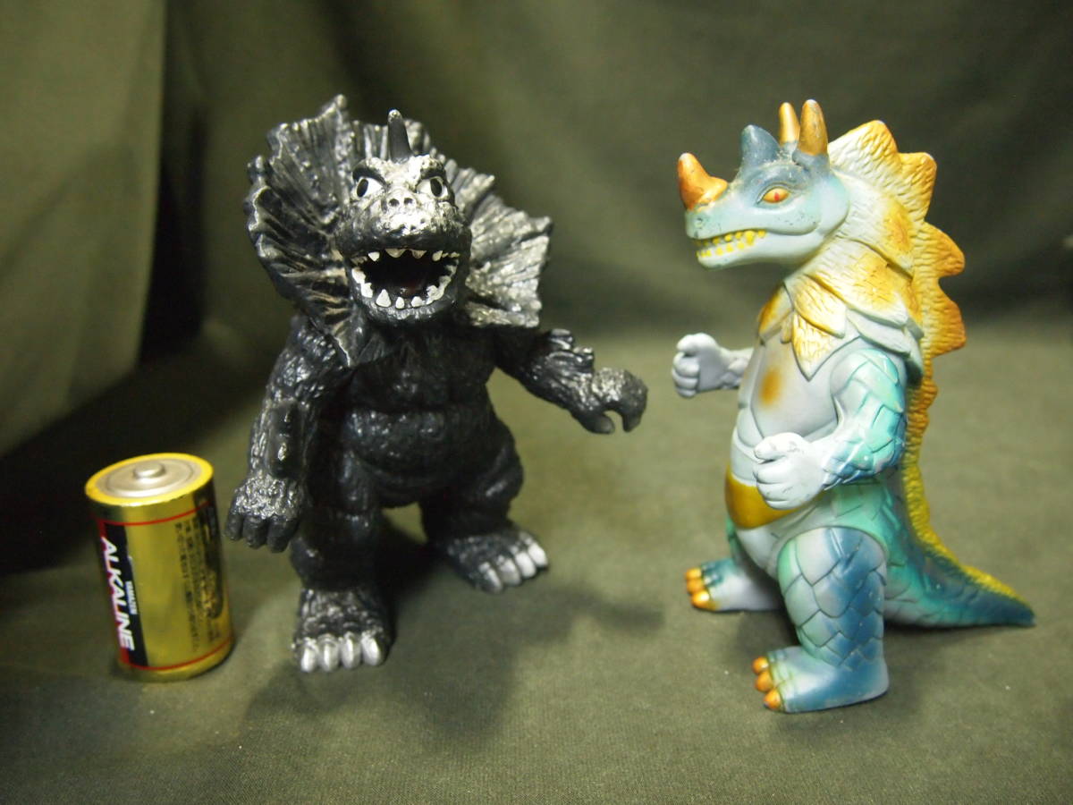 昭和レトロ パチ怪獣 2種まとめて ウルトラ 特撮 駄菓子屋 駄菓子屋 