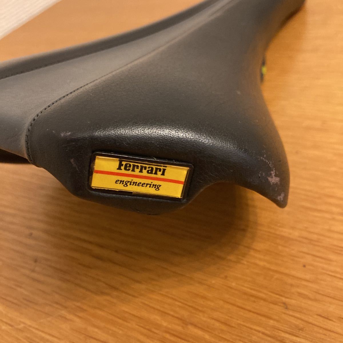 Novus Selle Italia Ferrari Saddle ⁄ Engineering – Carbon saddle