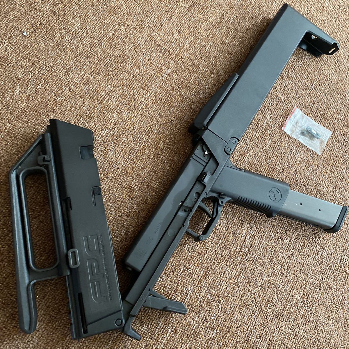 希少・不調につきジャンク扱 KSC MAGPUL FPG マガジン2本箱おまけ付