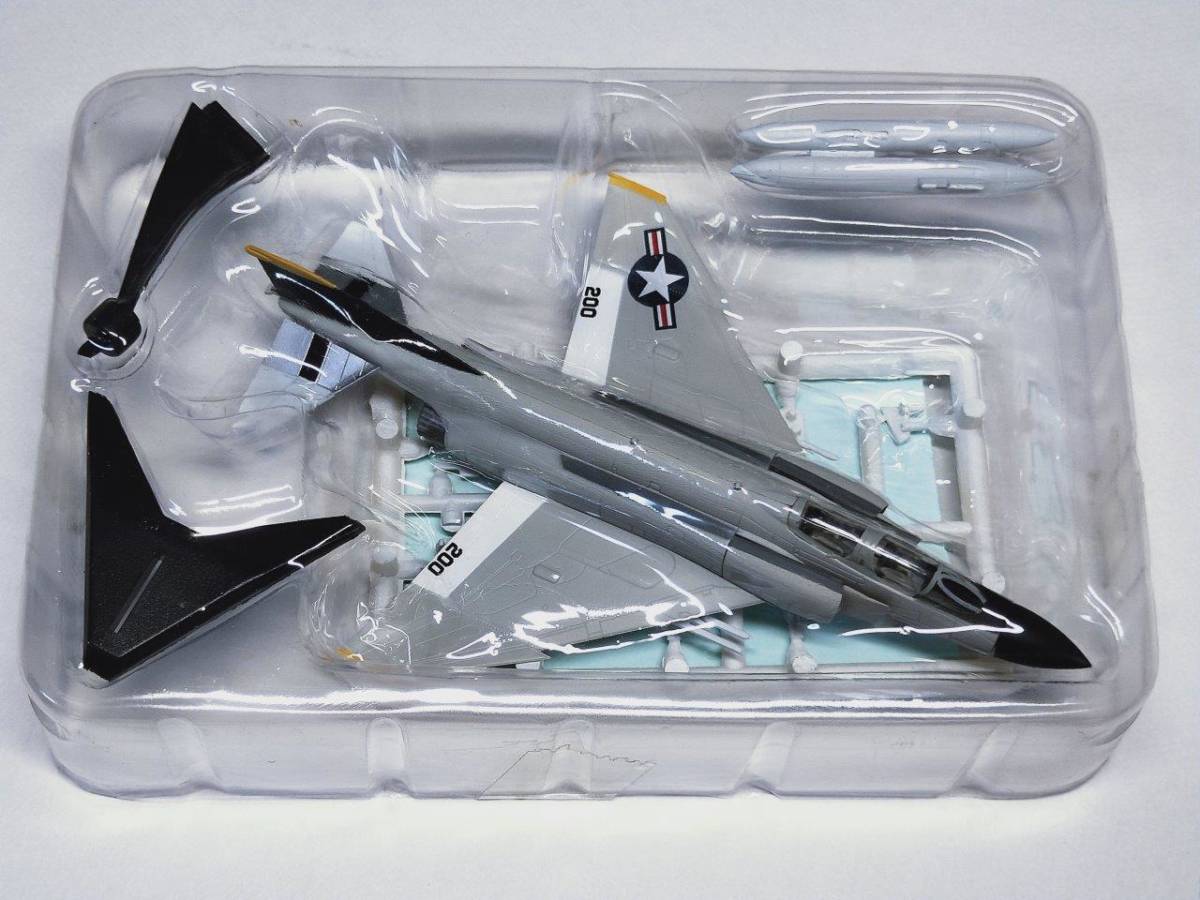 航空ファンセレクト 7.F-4Jファントム アメリカ海軍第84戦闘飛行隊