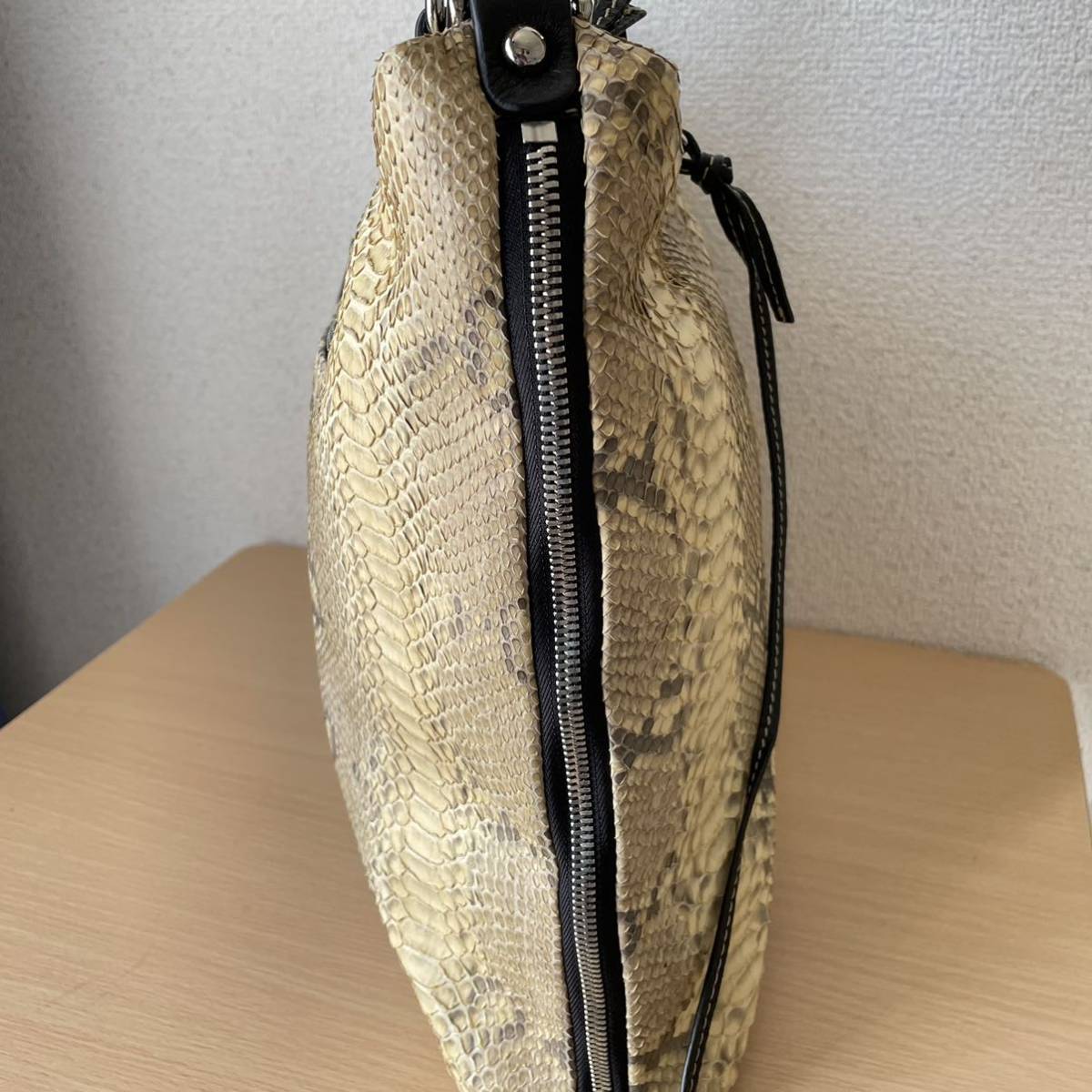 1円スタート 極美品 BAGFAN 蛇 ヘビ革 パイソンレザー ダイヤモンド 