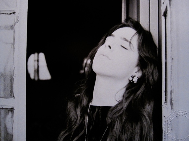 新作登場，低価 LAURA NYRO ローラ ニーロ re. Todd Rundgren NEW YORK TENDABERRY 原版写真プリント 1969年 額装品(その他)｜売買されたオークション情報、yahooの商品情報をアーカイブ公開 - オークファン L