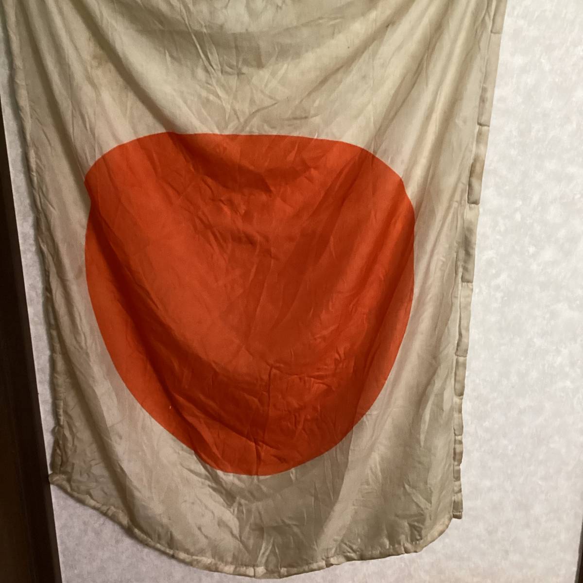 日の丸 国旗 戦争 竿付 絹 綿入 アンティーク 昭和 レトロ 【公式通販】