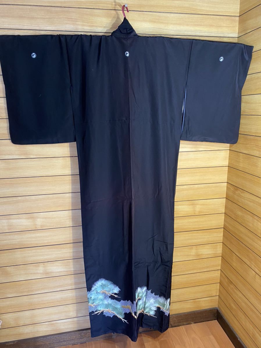 留袖　松　刺繍　★着物　日本舞踊　訪問着　身丈150 化繊　五つ紋