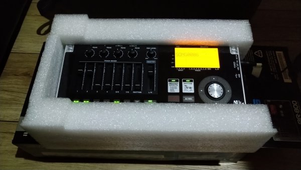 BOSS BR-800 マルチトラックレコーダー 付属品完品 美品 通電確認 極美