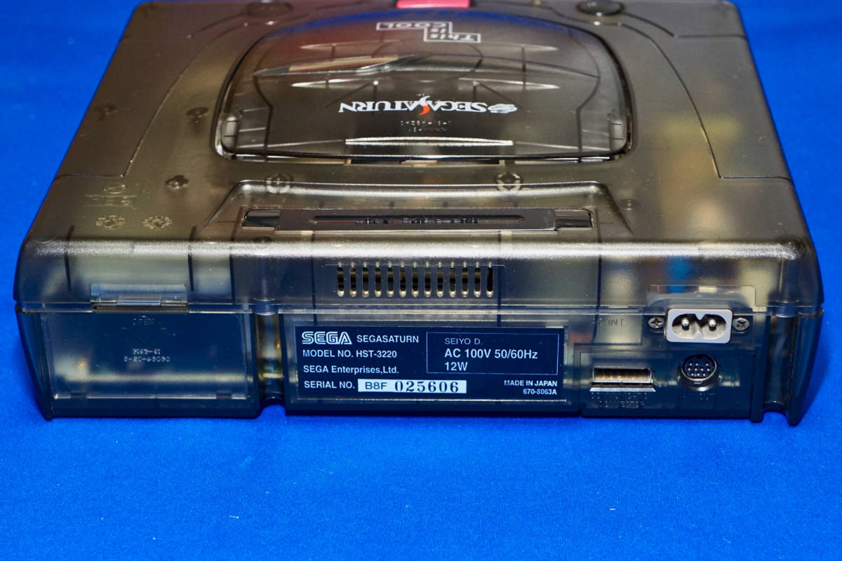 Yahoo!オークション 「セガサターン スケルトン」本体、アクセサリー 