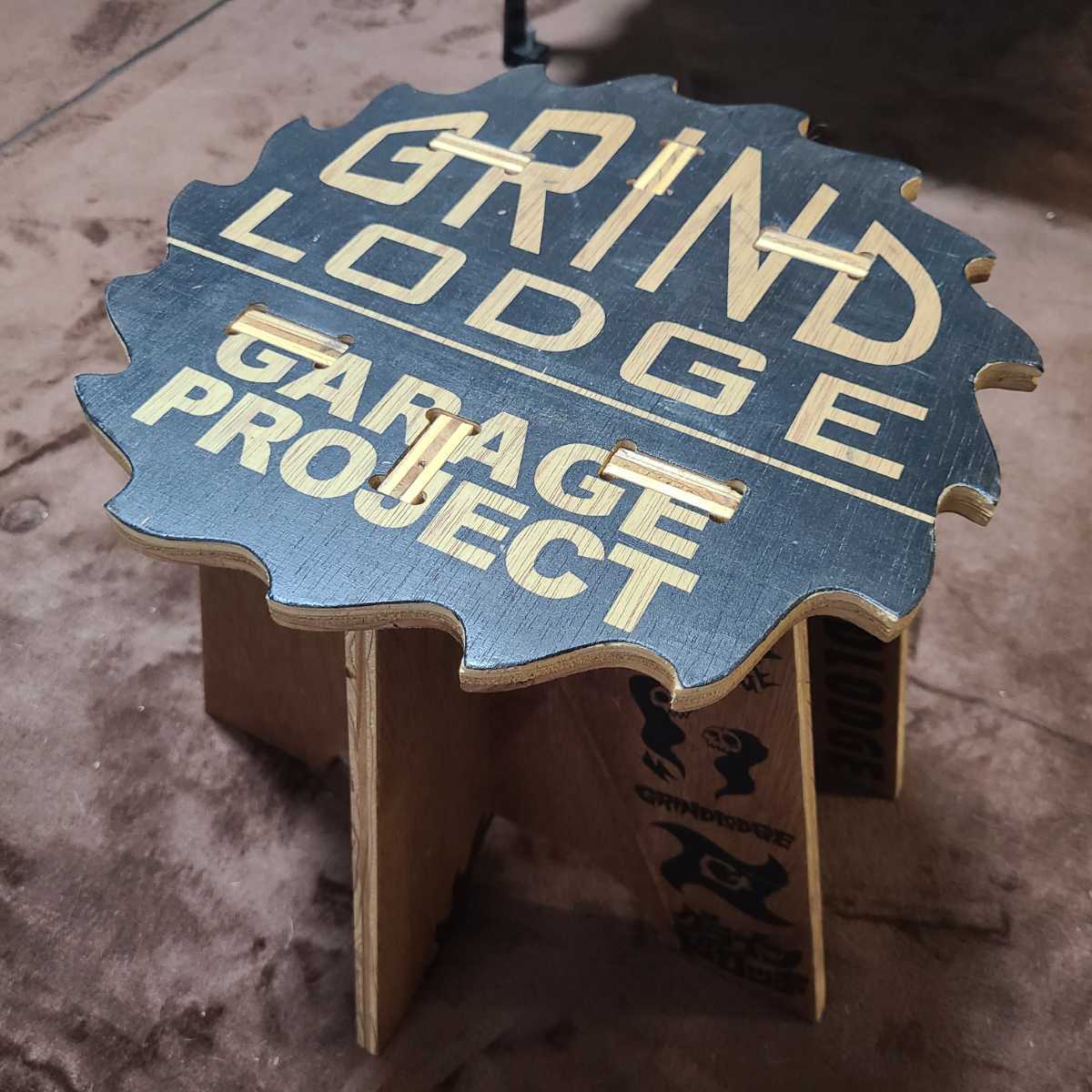 スツール GRINDLODGE グラインドロッヂ 公式通販 | Reuse Tattam