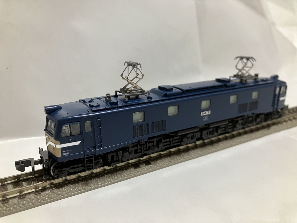 ②　KATO 京都駅店 EF58 69号機 米原機関区 きたぐに牽引機