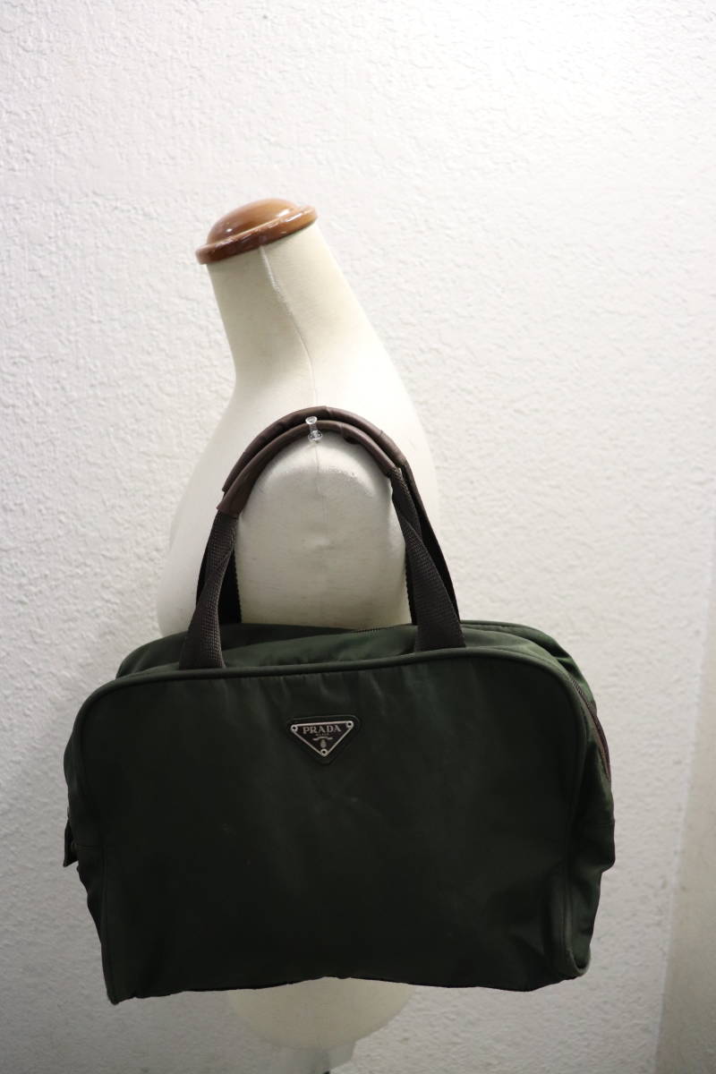 即決 2000年代初頭 PRADA プラダ Archive スクウェア型 3角プレート付 