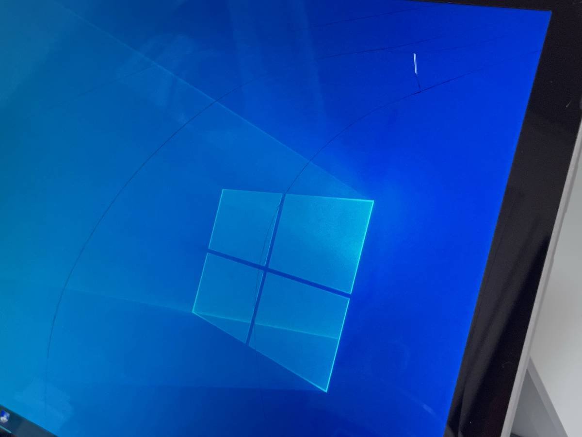 Surface Microsoft Pro - Go 3液晶画面が割れてしまった症状の交換修理 