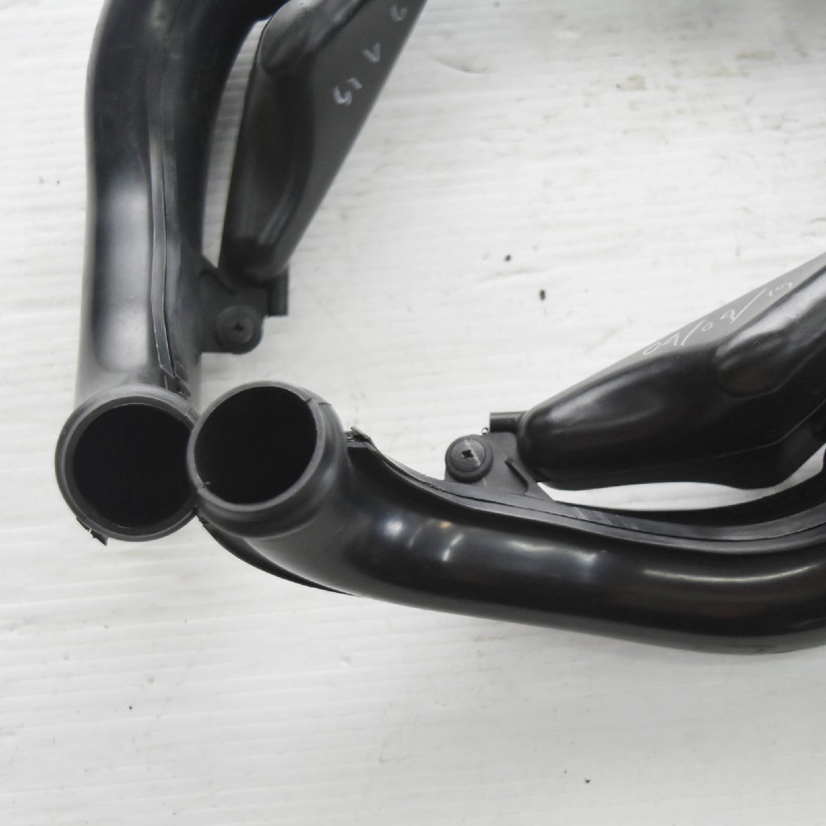 ホンダ CBR250RR MC51-1203*** エアインテークダクト 【B】BHL(ホンダ