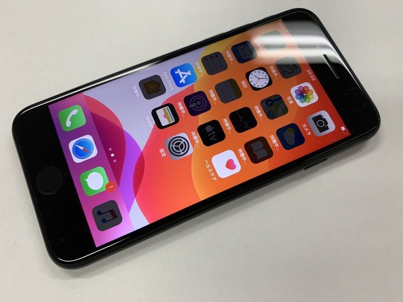 Apple iPhone SE (第2世代) 64GB SIMフリー 価格比較 - 価格.com