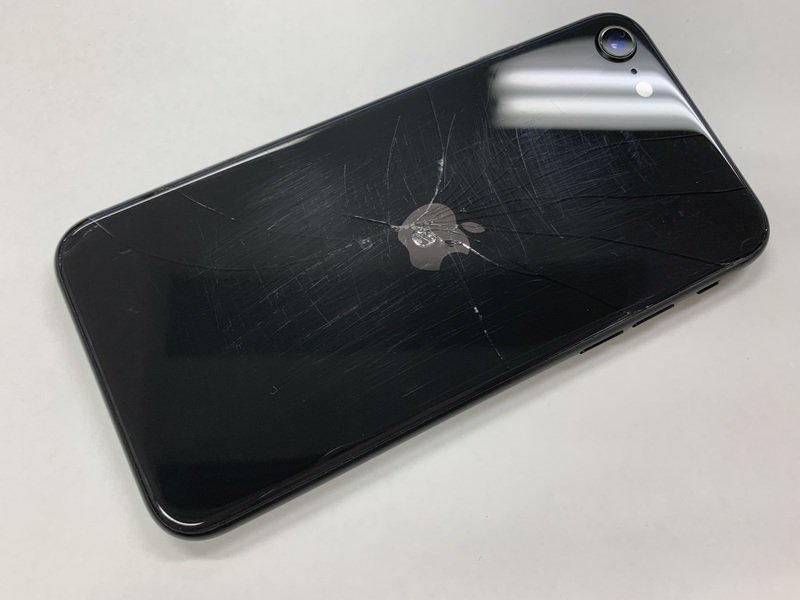 Apple iPhone SE (第2世代) 64GB SIMフリー 価格比較 - 価格.com