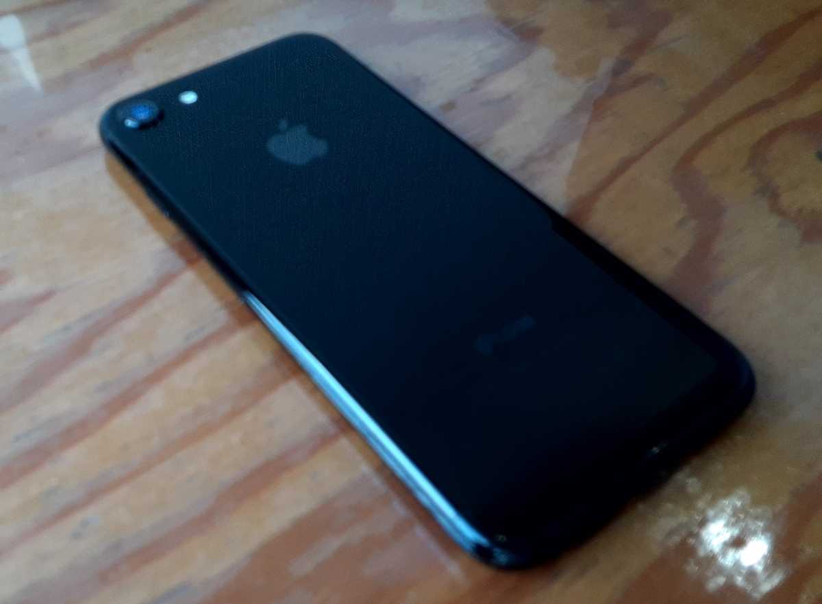 【新品バッテリー交換済】iPhone7 128GB ジェットブラック iPhone7 ジェットブラック 128GB SIMフリー 【バッテリー交換品
