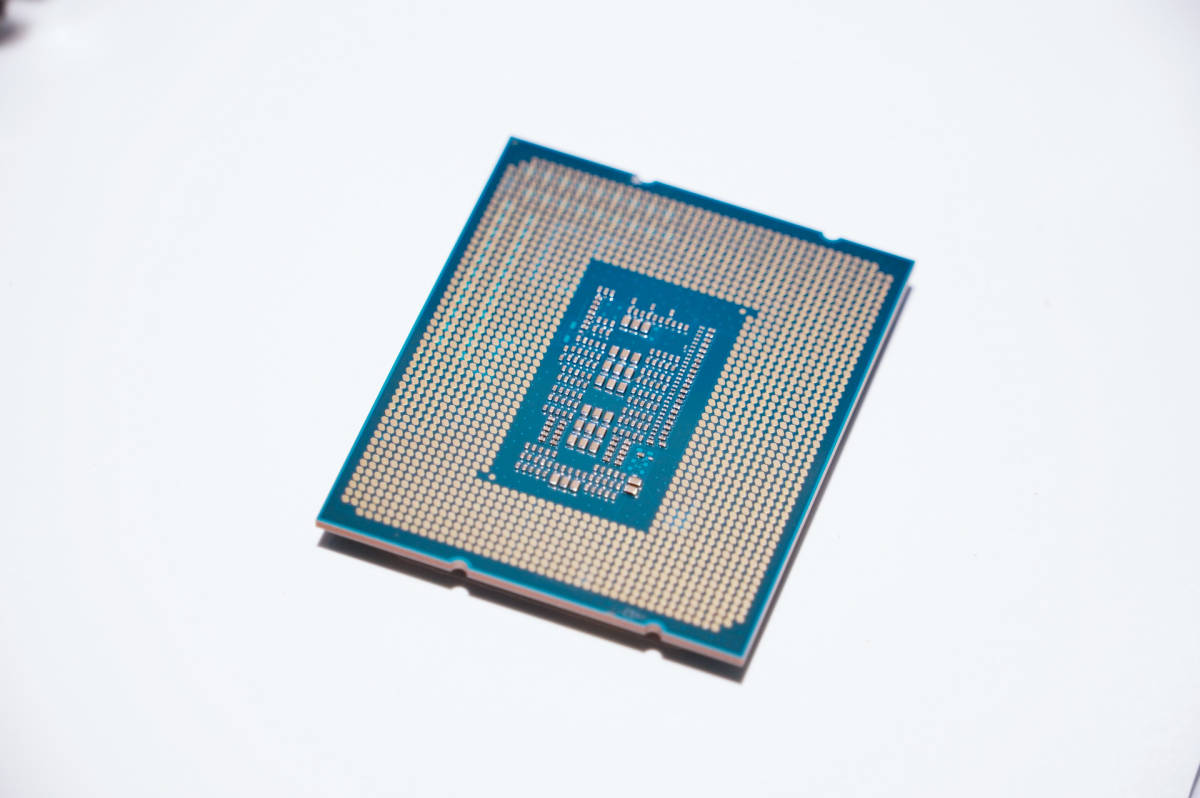 中古】Intel Core i7 12700 BOX / 12世代 / 12C20T / LGA1700 / CPU 