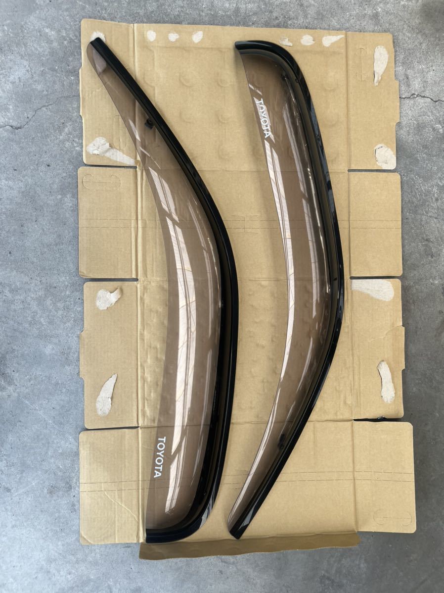 RZN152H RZN147 ハイラックス　ドアガラスバイザー　純正中古　左右セット　トヨタ