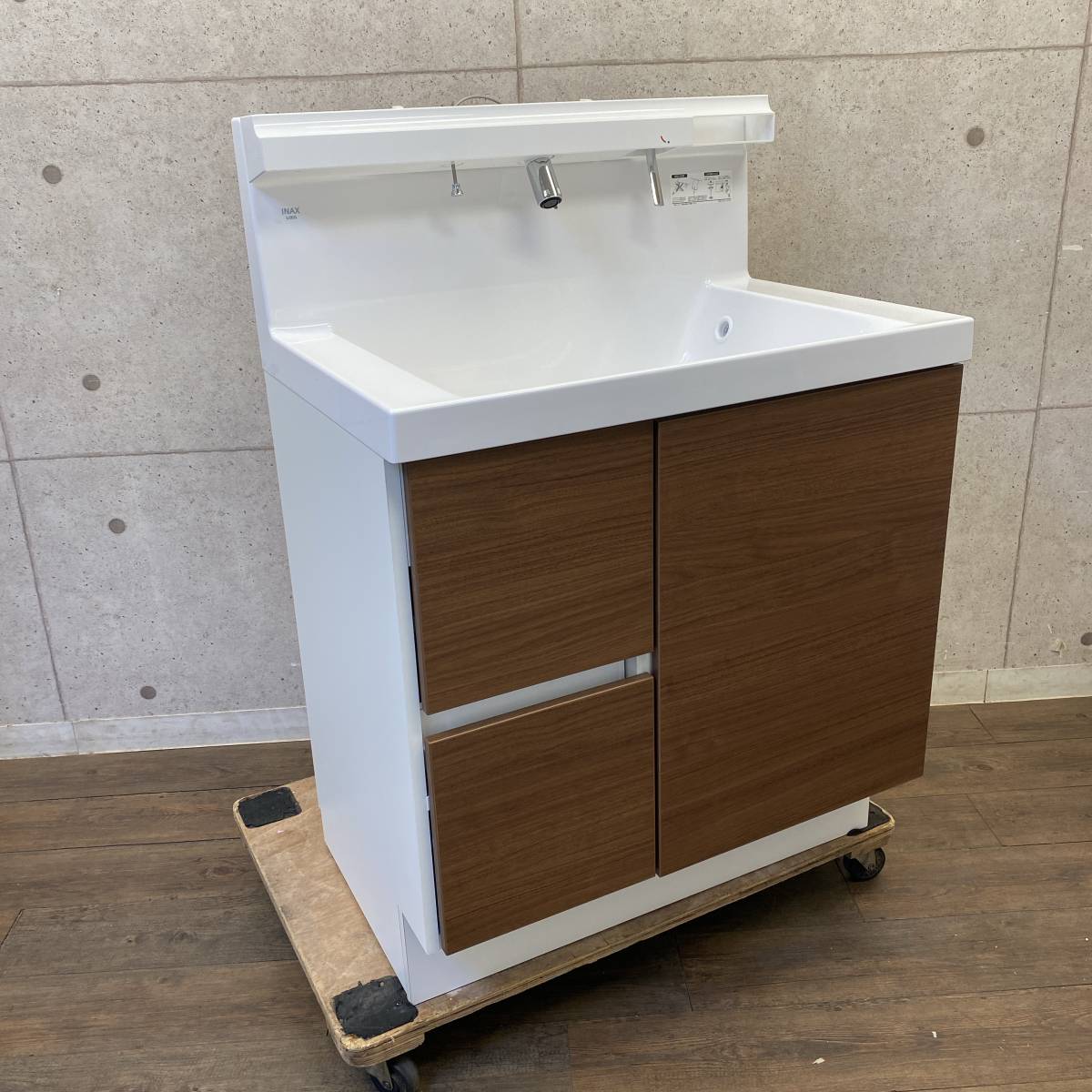 直接引取可】展示品 洗面化粧台 ミラーキャビネット付 LIXIL MV 