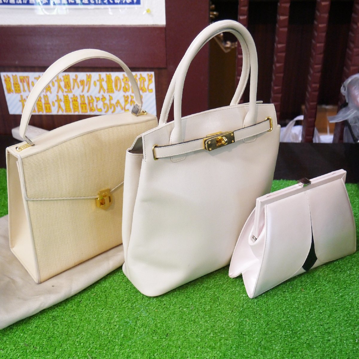 最大81 オフ D16 アルフレッドロー Ar ショルダーバッグ Alfredo Roth クロコダイル製 レディース ブラック コインケース付き Dijelas In