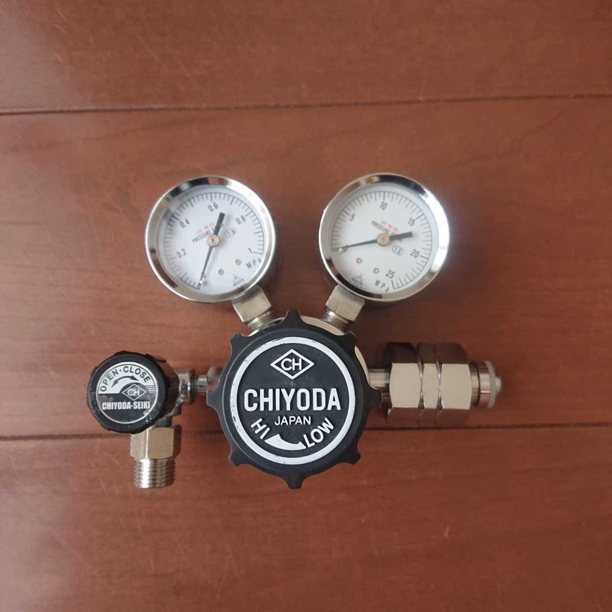 千代田精機 ガスレギュレーター GHSN-3 中古美品 調整器 流量計 千代田精機 ガスレギュレーター GHSN-3 中古美品 調整器 流量計