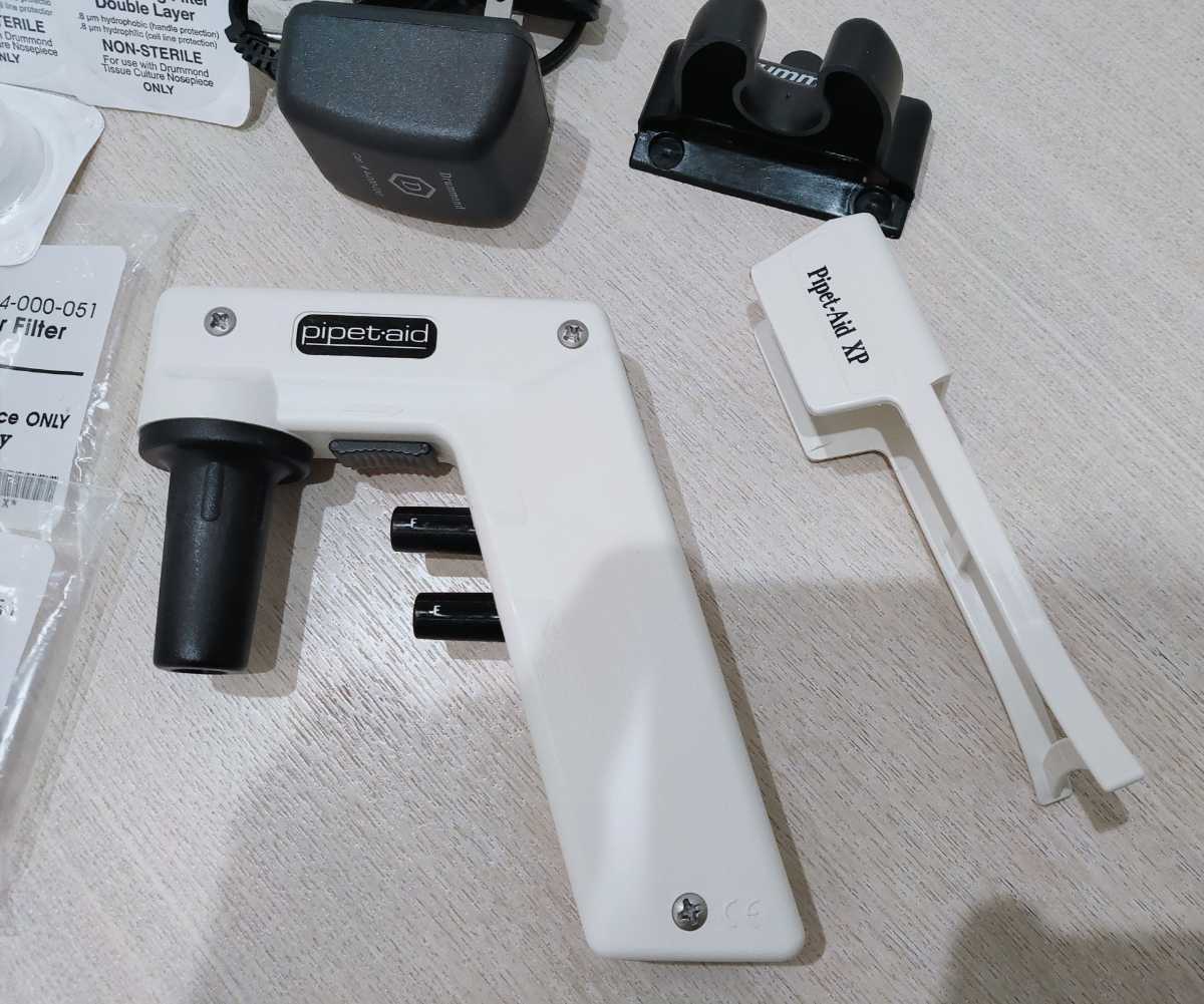 Drummond 電動ピペッター（ピペット・エイド） XP_3