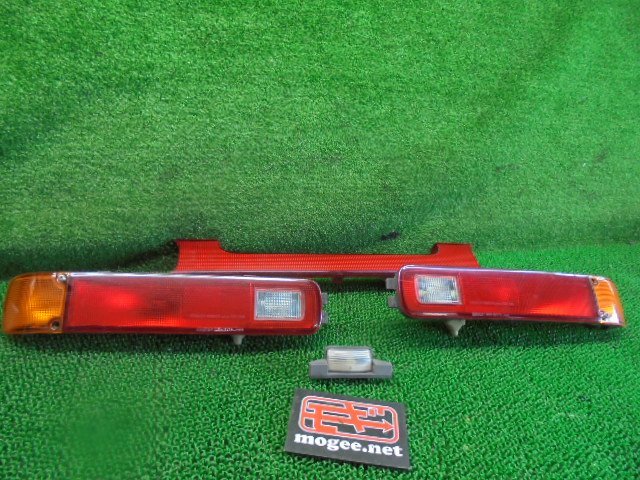 4EH3530FP5 ) ホンダ バモス ホビオ HM3/HM4 純正テールランプセット　STANLEY043-8377/P3922/イチコ6237