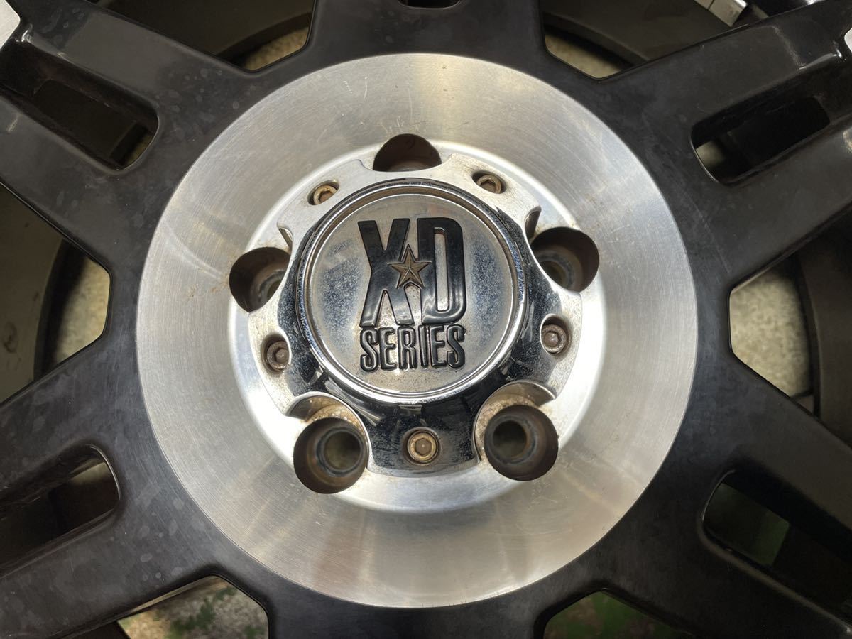 KMC XD SERIES シリーズ XD797 20インチ 20x8.5J +18 127/5H 中古4本 