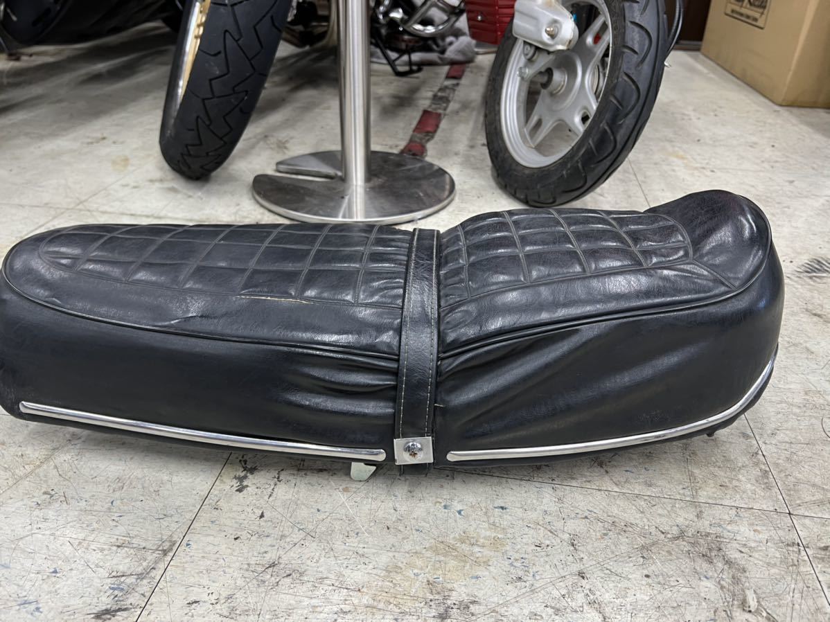 cb750k0 cb750k cb750four 当時物 純正シート 赤スポ オリジナル(純正