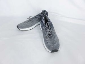 Gu スニーカーの値段と価格推移は 348件の売買情報を集計したgu スニーカーの価格や価値の推移データを公開