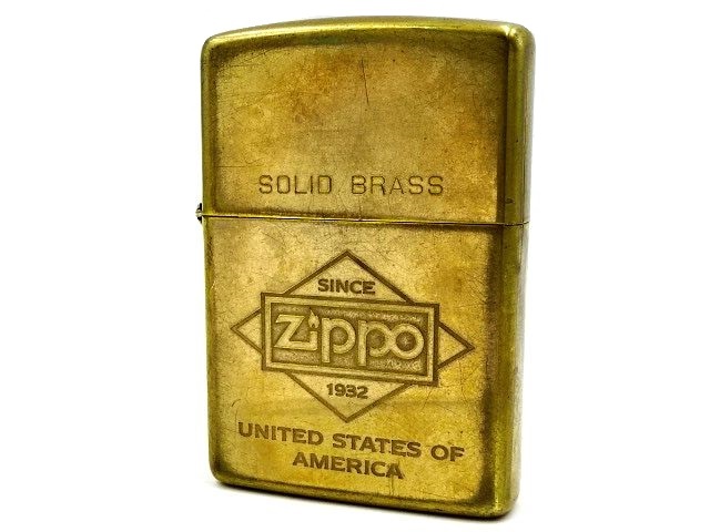超激得，新作 ZIPPO ジッポ ジッポー SOLID BRASS ソリッド ブラス 1932年 ゴールド オイル ライター 動作未確認 品(Zippo)｜売買されたオークション情報、yahooの商品情報をアーカイブ公開 - オークファン Zippo