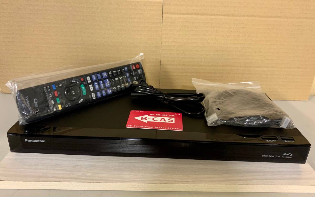 最新作，100%新品 安心の整備品 上位機 Panasonic DMR-BRW1010 1TB 15倍録画/外付HDD/2番組録画/スカパー/3D再生 完動保証 2016年(パナソニック)｜売買されたオークション情報、yahooの商品情報をアーカイブ公開 - オーク パナソニック