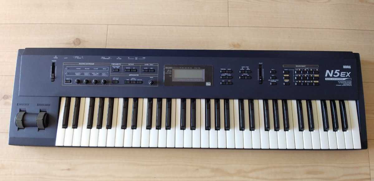 KORG N5EX シンセサイザー　61鍵　アダプター付き KORG 61鍵 シンセサイザー N5EX 電源アダプター付き ご覧頂き