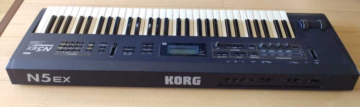 KORG 61鍵 シンセサイザー N5EX 電源アダプター付き ご覧頂き