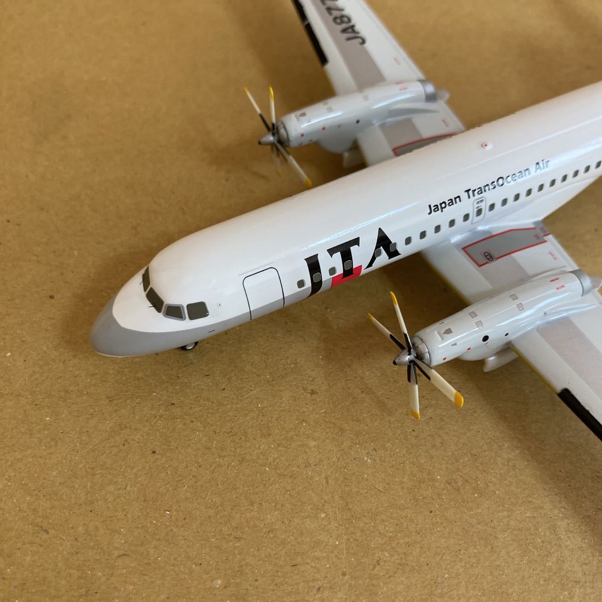 □全日空商事 1/200 JTA YS-11A JA8778 【中古品】□日本トランス