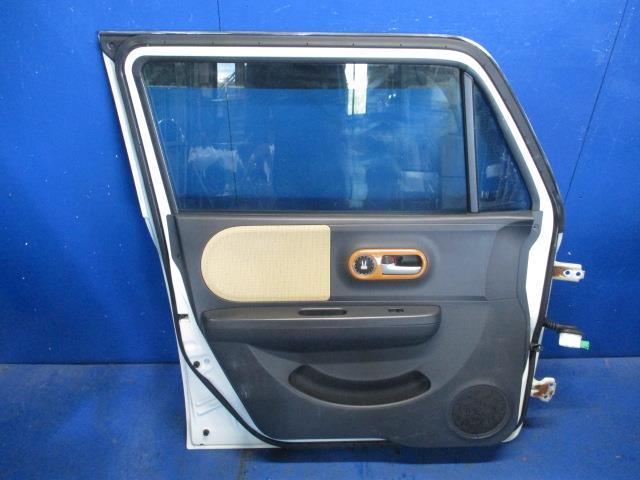 ラパン DBA-HE22S 左フロントドア Z7T 68002-85K00