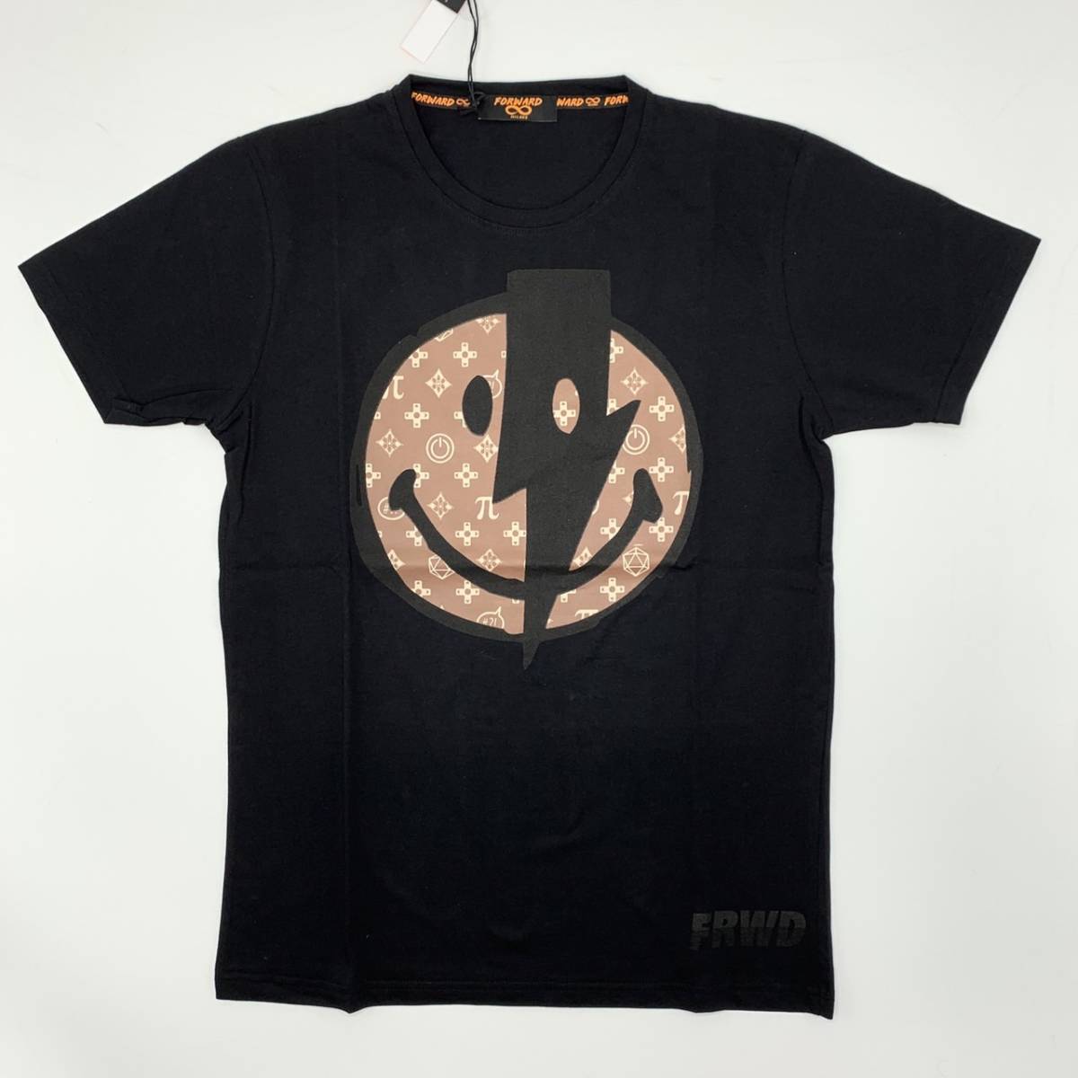 お買い得，100%新品 22秋冬新作 FORWARD MILANO ブラウン サンダースマイルTシャツ 黒/ブラック フォワードミラノ ジローラモ着用(イラスト、キャラクター)｜売買されたオークション情報、yahooの商品情報をアーカイ Mサイズ