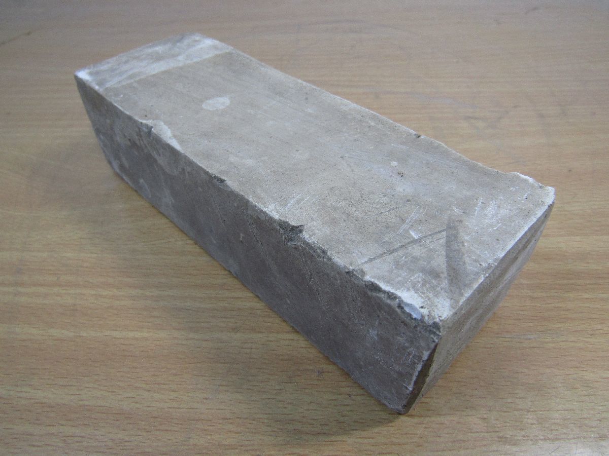 天然砥石 18.5cm 1.46kg 大工道具 小刀 包丁 カミソリ ナイフ 彫刻