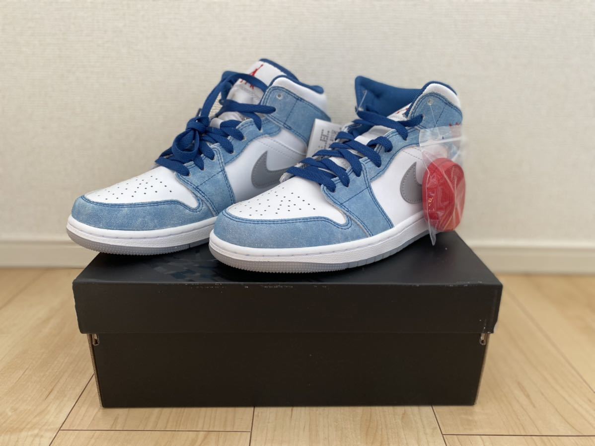 新品】 26.0cm Nike Air Jordan 1 Mid White/University Blue/Grey 