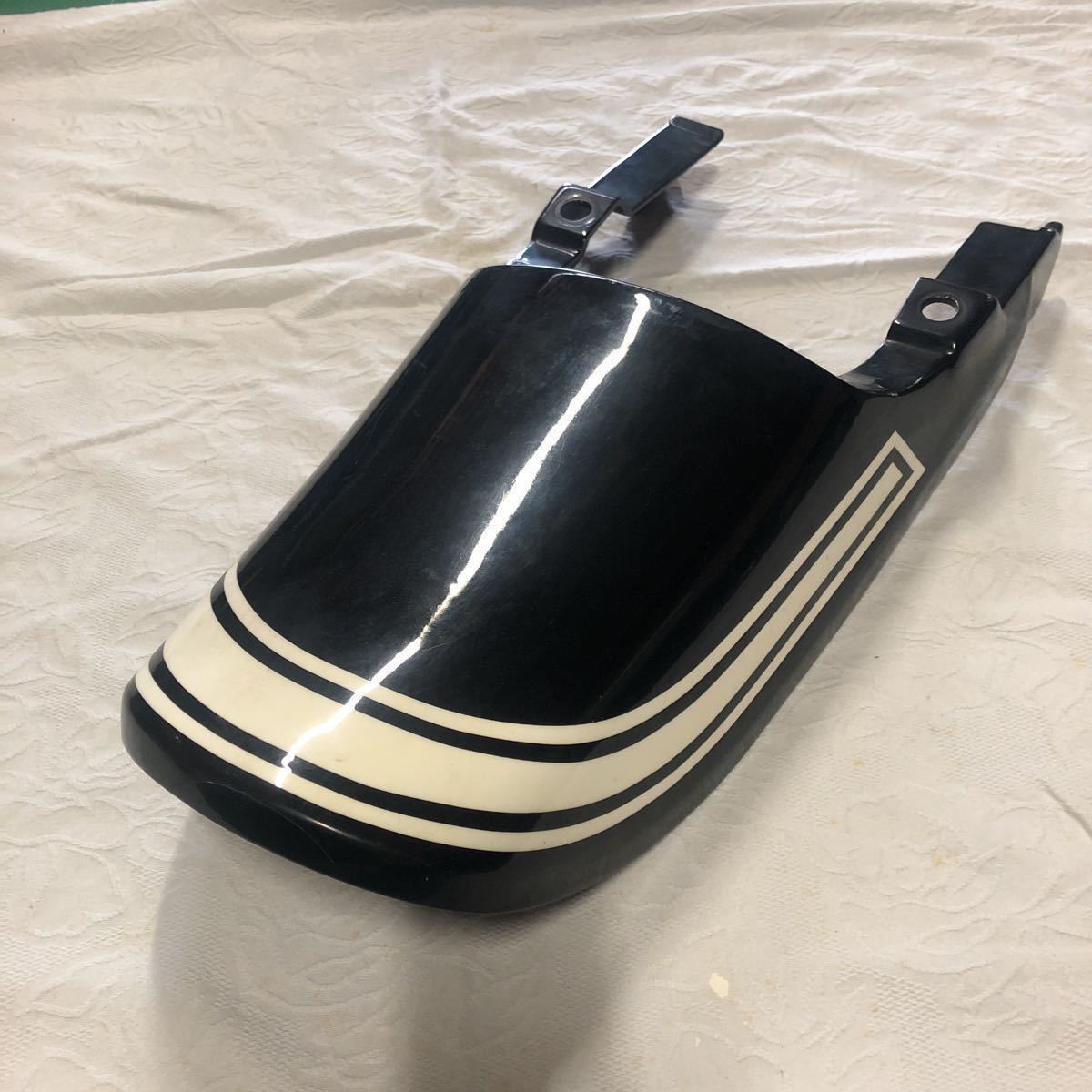 カワサキ Z1/Z2 純正テールカウル カワサキ Z1/Z2 純正テールカウル