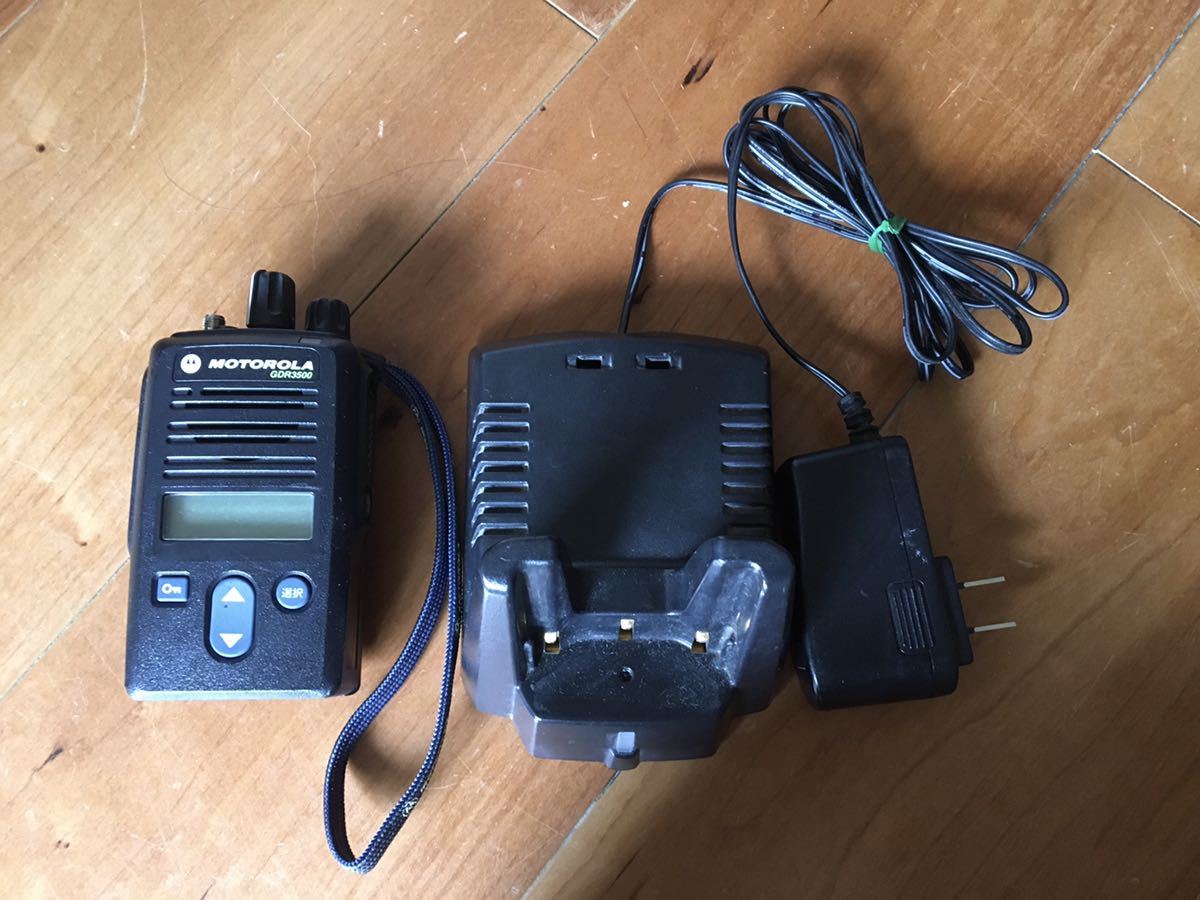K*a様 デジタル簡易無線　登録局　モトローラ　GDR3500 CD-51 セッ モトローラ GDR3500 | トランシーバー・業務用 業務用簡易無線 - 登録