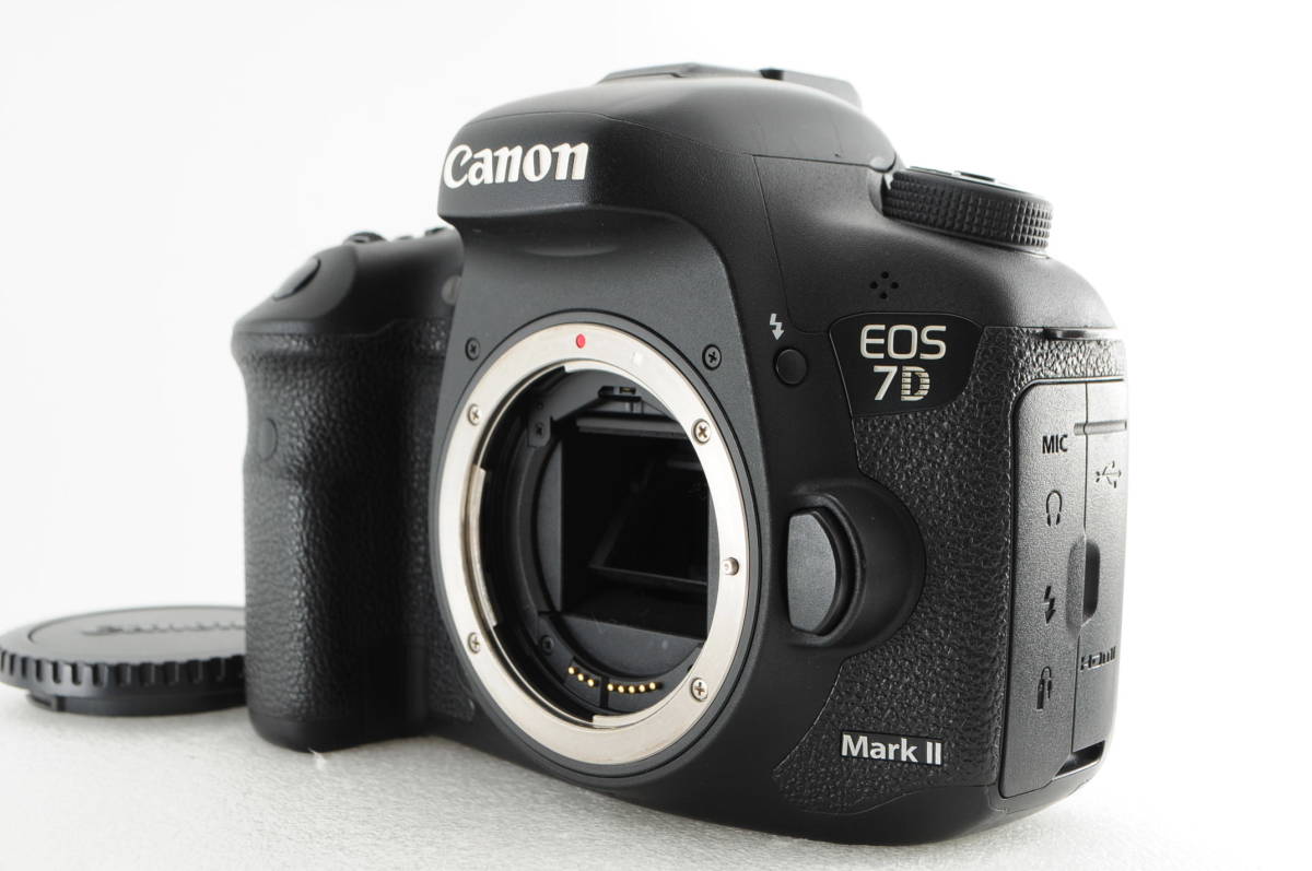 ◇美品【Canon キヤノン】EOS 7D Mark II ボディ デジタル一眼カメラ