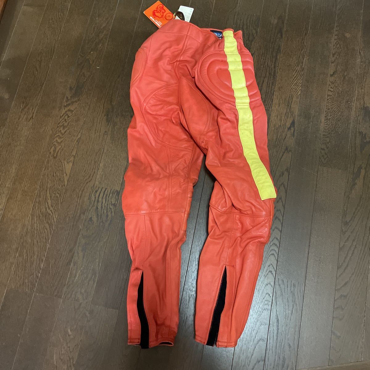 ビンテージモトクロス　ビンテージオフロード　モトクロスパンツ　当時物　新品　コミネ レザーパンツ Mサイズ ビンテージモトクロス、オフロードMSR GORE-TEXバイクパンツ バイク 売り切り エイジオブグローリー ホンダ」の落札