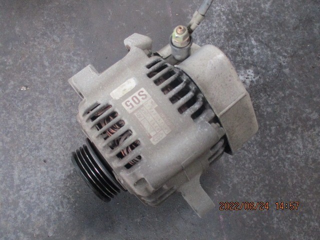 ダイハツ S231G アトレー７ オルタネーター ダイナモ 27060-97505-000